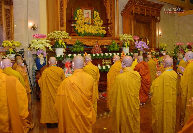 trang nghiem tuong niem dai lao hoa thuong thich thien hoa tai viet nam quoc tu