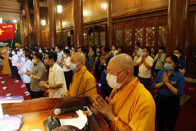 trung uong ghpgvn cac tinh tuong niem ngay thuong binh   liet si tung kinh duoc su cau nguyen