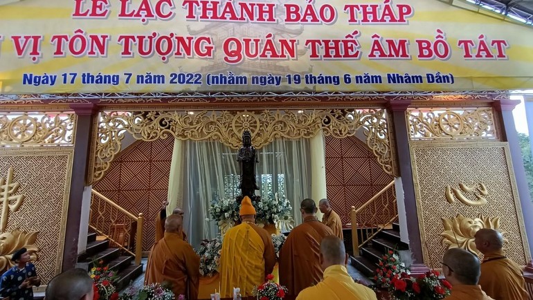 tu vien bat nha lac thanh bao thap an vi ton tuong quan the am bo tat