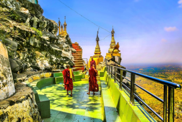 tu vien dat vang giua vung dat may von o myanmar