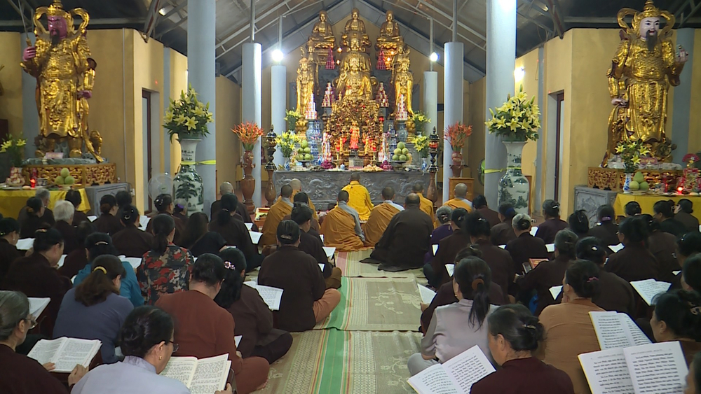 tuyen quang  trang nghiem le cau sieu thap nen tri an cac anh hung liet si tai chua an vinh