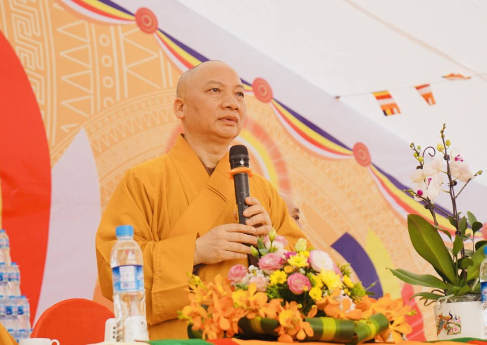 vinh phuc  dai le thap nen tri an cau nguyen quoc thai dan an