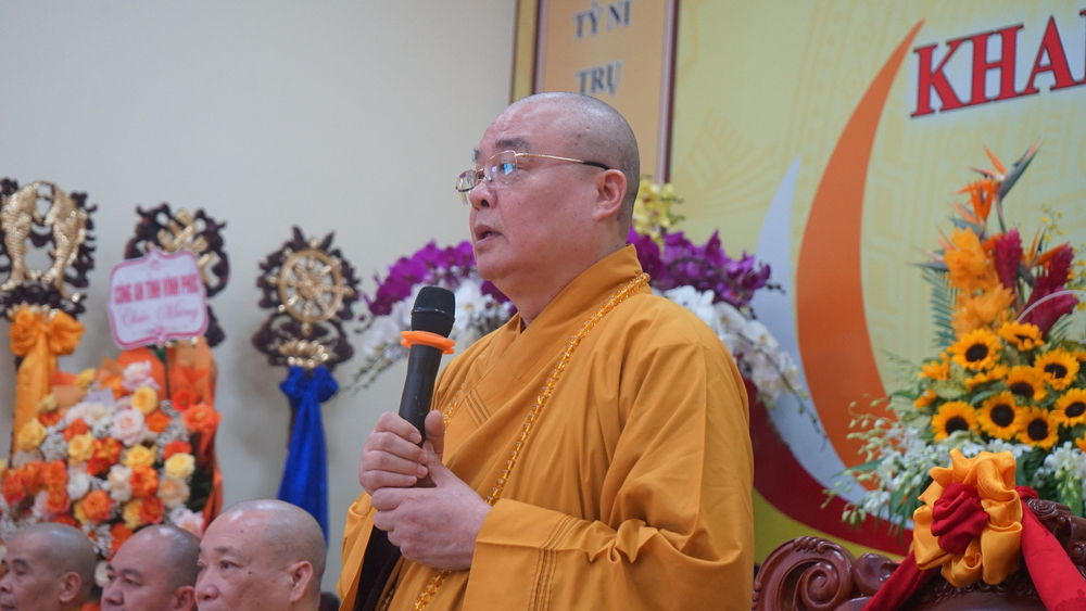 vinh phuc  le trao giao chi tan phong giao pham